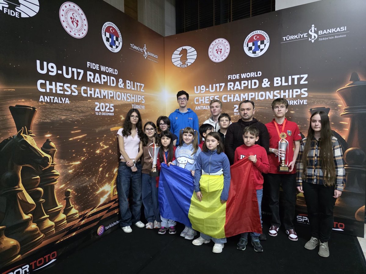 🏆 Romania back on the podium at the FIDE World Championships!

After two medals in Rapid (🥈 Eliza Bădescu, 🥉 Filip Magold), 🇷🇴 shines again in Blitz:
🥈 Filip Magold wins silver with 6.5 points!

Congrats to the entire Romanian team! ♟️🇷🇴

Let there be chess!
