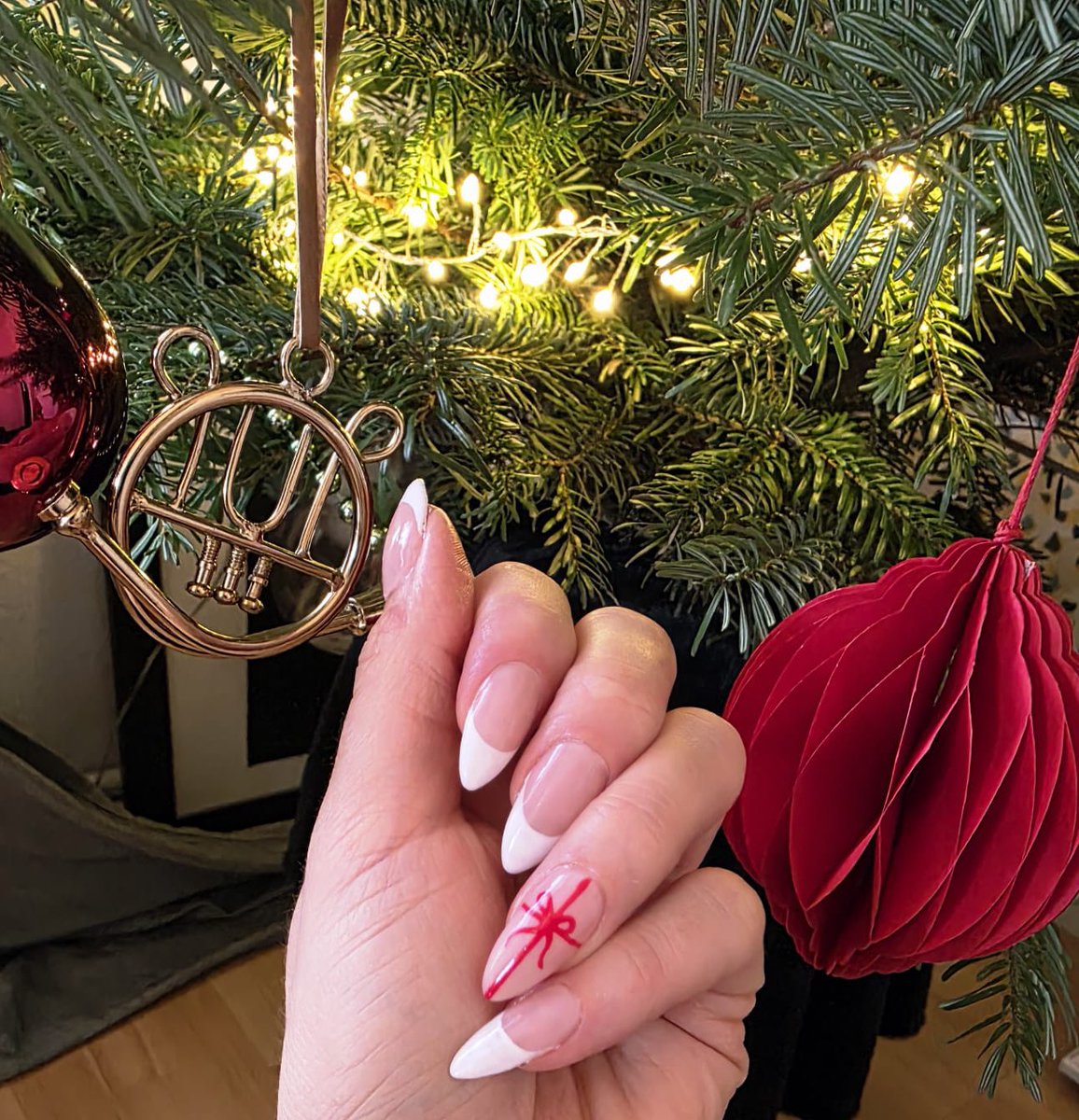 Igelchen 🦔✨💐☕️🫖🥧🪞🧺✨ tweet media