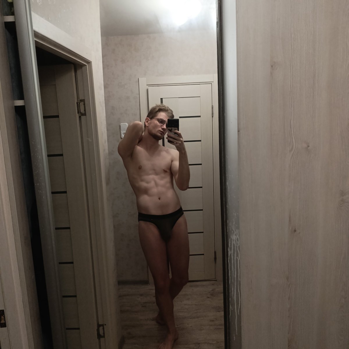 Все пошли на корпоратив , а я домой пэхать кальян 💅