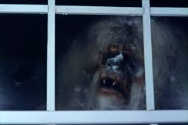 This year's festive bad movie review is SNOWBEAST! youtube.com/watch?v=_FPI4M…