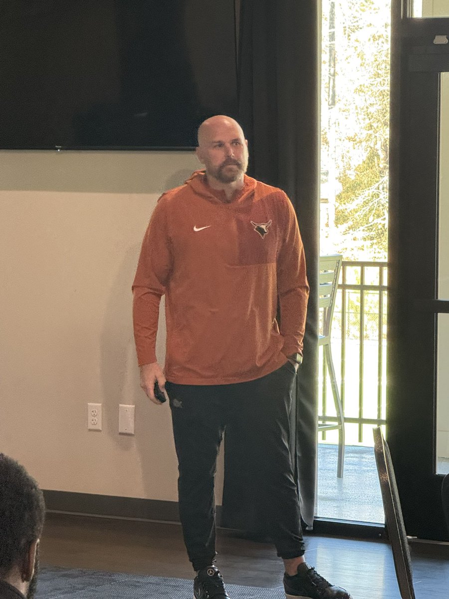 Micah Hughes tweet media