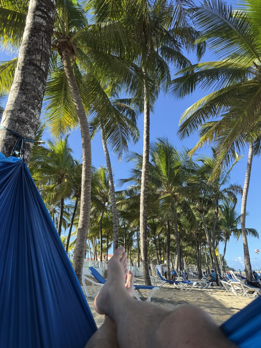 pimitopomo's tweet image. It feels good to take a break. Especially from #exjw stuff!