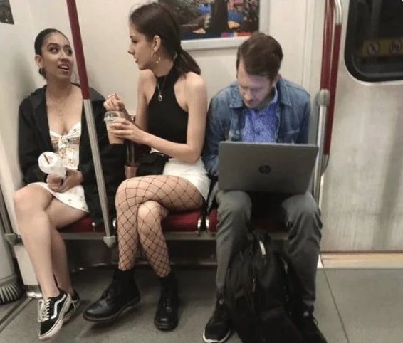 r0ktech's tweet image. 🗣️: Not tonight ladíes, I have to contribute to open source