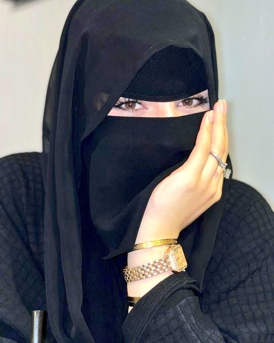 المحبة من الله والغلا والقبول
لا تكلّف شعورك فوق ما يُحتمل .💕