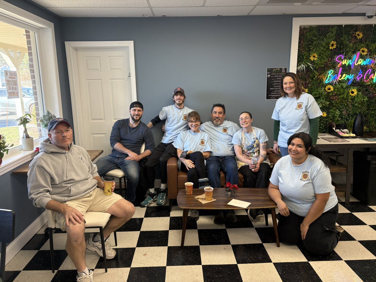 JakeRandall's tweet image. When my new bakery was granted a temporary license to be open for 2 days before Thanksgiving we did enough sales to pay for multiple months of rent. Today we FINALLY had our grand opening and did more walk in sales than both of those days COMBINED! 
I haven’t slept in 48 hours 🤣