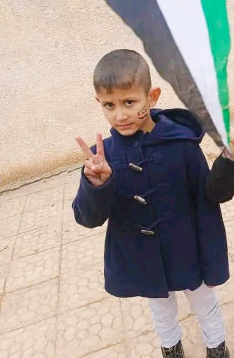 QalaatAlMudiq's tweet image. #Syria: another child was killed today by a cluster bomb, this time in the Northern #Homs countryside.