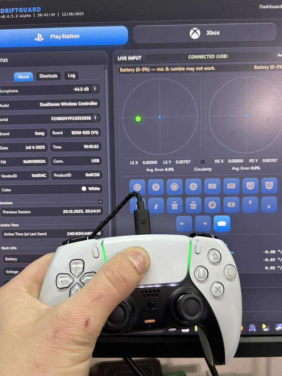 Modyfikator89's tweet image. How to test your PS5 DualSense without a console?
Just bought a used DualSense or want to check if yours is 100% healthy? 🎮 You don't need a PS5 to test it.
Using the free driftguard.app and these shortcut keys, you can test every "hidden" feature in seconds. 🧵