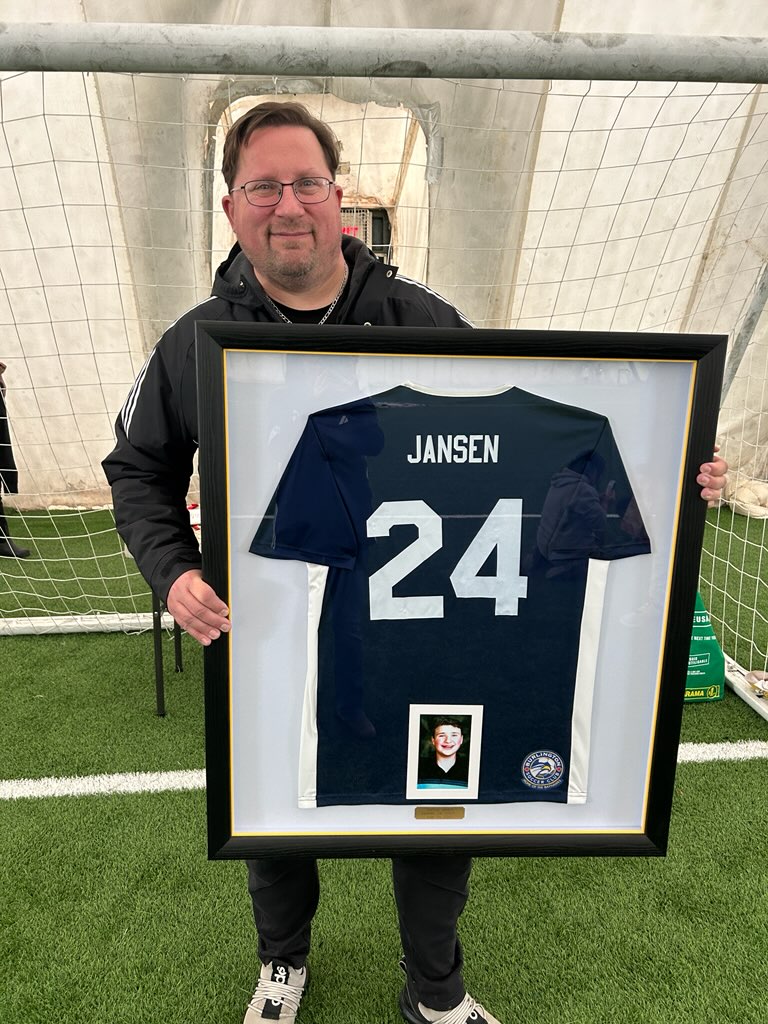 Timothy Jansen tweet media