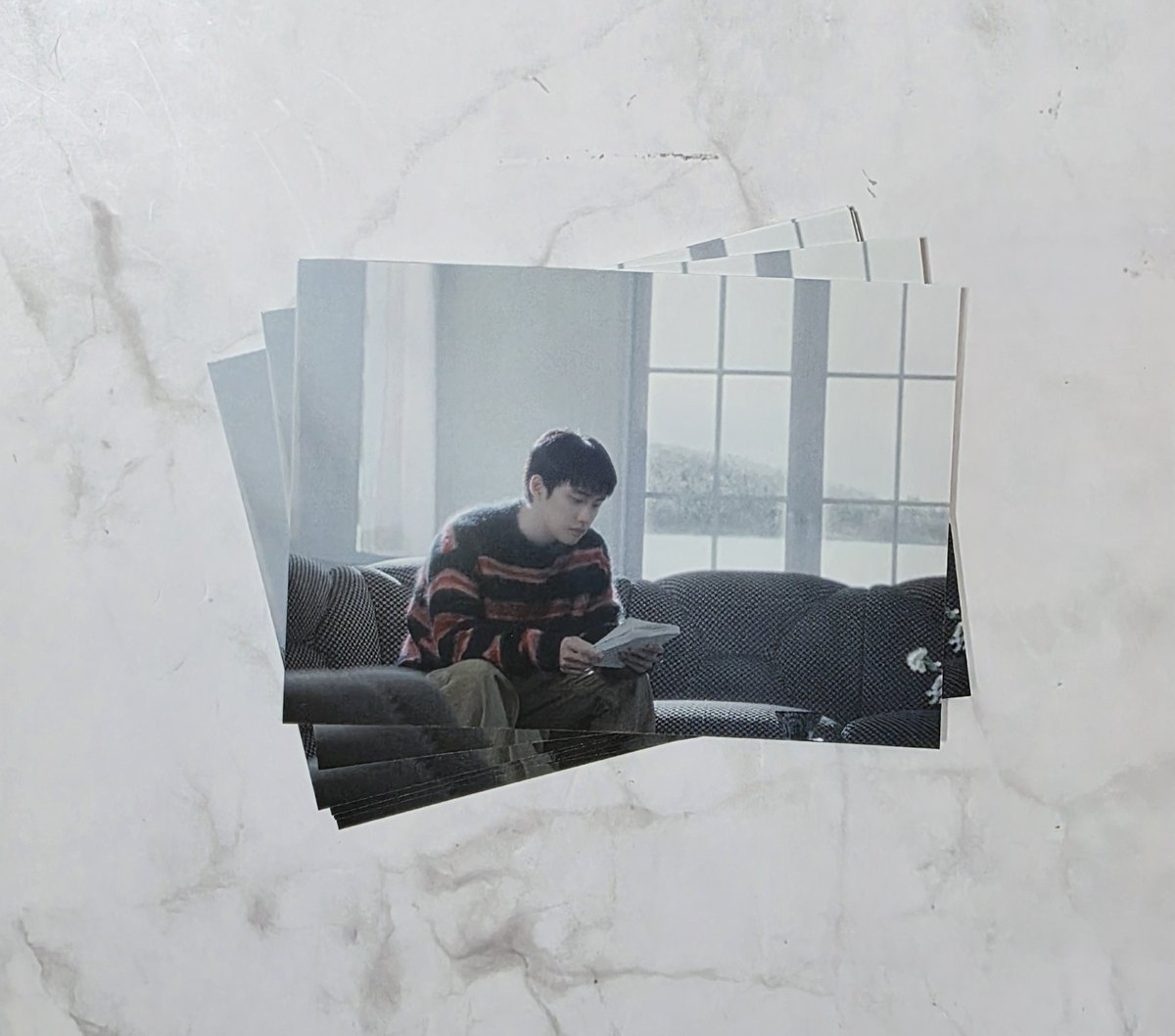 💌MMA 현장에서 나눔했던 포카 &amp; 엽서
🍀포카는 2종 중 랜덤 1종, 뒷면동일 + 엽서 1종
🍀'우편'으로 보내요  (국내주소)
🍀10세트
🍀#RT
엽서 너무 예쁘게 나왔죠
신청은 됴프 아니시더라도 괜찮습니다 엑소엘 누구든🫡 당첨시 엽서 필요없으시면 편하게 말씀해주세요!