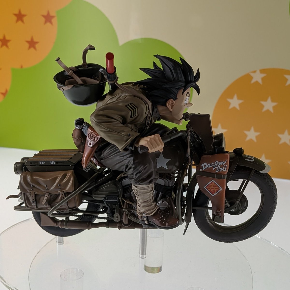 デスクトップリアルマッコイEX ドラゴンボールZ 孫悟空＆バイク 5月