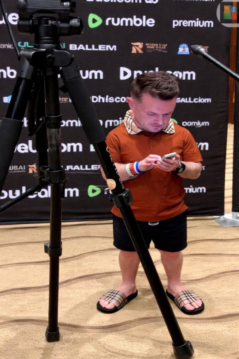 Best picture I’ve seen 😂😂😂😂