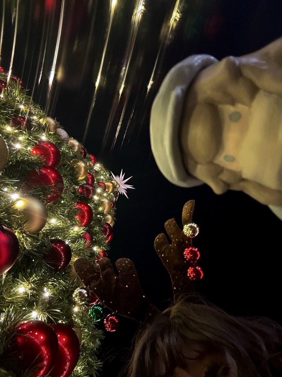 Popcat87417826's tweet photo. 🎄
#Reverse1999
#Marcuse https://t.co/rWHNpNb1PZ