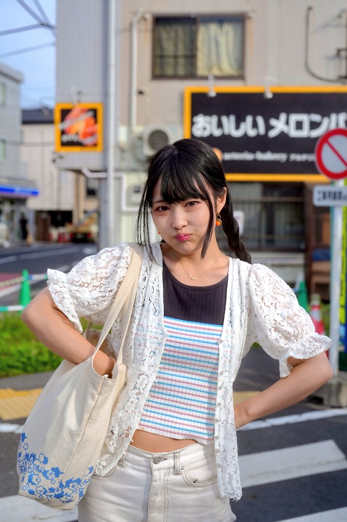 めろんぱん 230621㊳ 雑司が谷界隈 メロンパンを買いに来たら､残念､休みでした🍈 ฅ