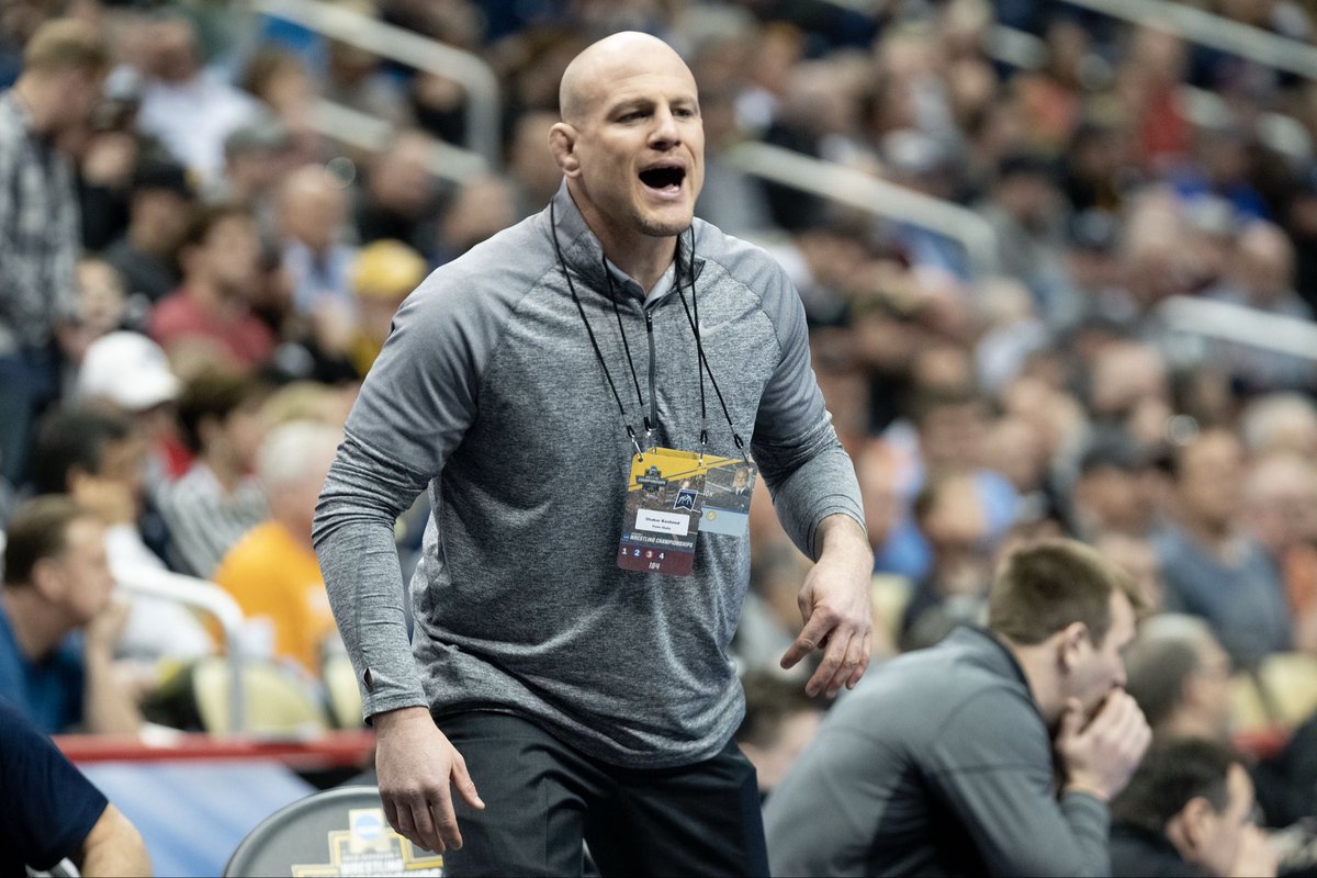 EvanRGSmith's tweet photo. HISTORY: Penn State Wrestling (@pennstateWREST) has clinched their record-breaking 77th straight dual match victory 

Oklahoma State has held the mark since 1951, a 74-year long hold broken by Cael Sanderson’s dynasty https://t.co/PHFJbVlJtp