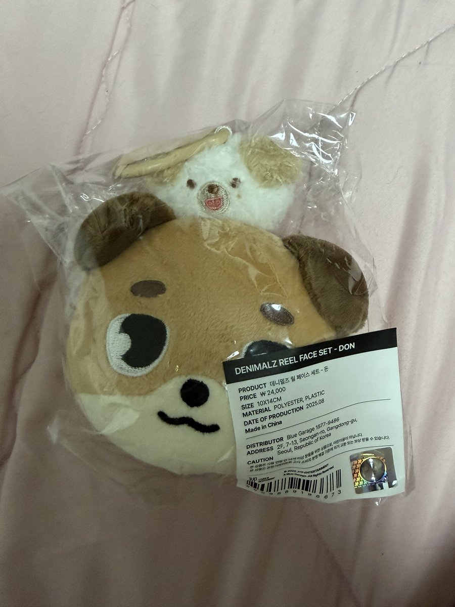 필이 포카북 (포카포함)
릴 페이스 세트 돈 (새제품)

팝미댜 ,, !
필잡이라서 포카 둘 곳 없어서 사뒀는데 저보단 좋아하시는 분께 가면 더 좋을 것 같아서 팔아요!
(가격제시)
릴페이스도 막상 샀는데 집에 너무 많아서 팝니당
(정가양도)

데이식스 #판매 #정가양도