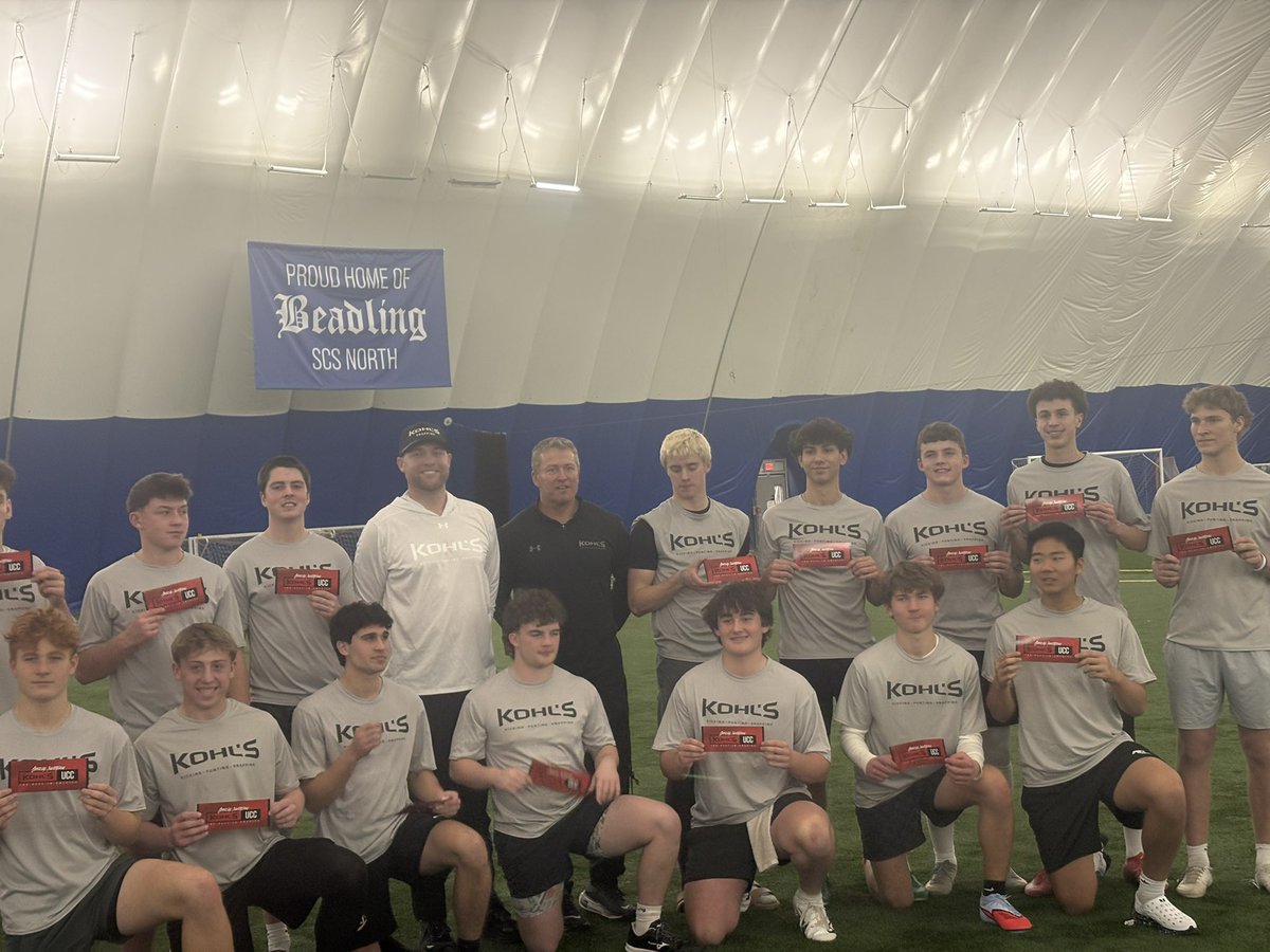 Andrea Giroudon 4.5 ⭐️ tweet media