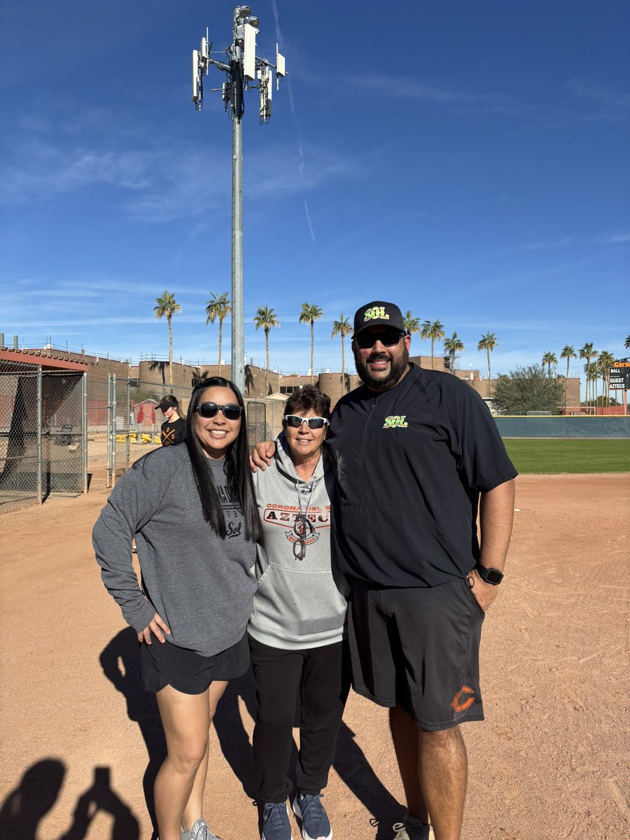 CDS Aztec Softball 🥎 tweet media