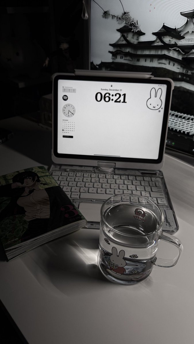 𝑳𝒖𝒏𝒂 🗡 tweet media
