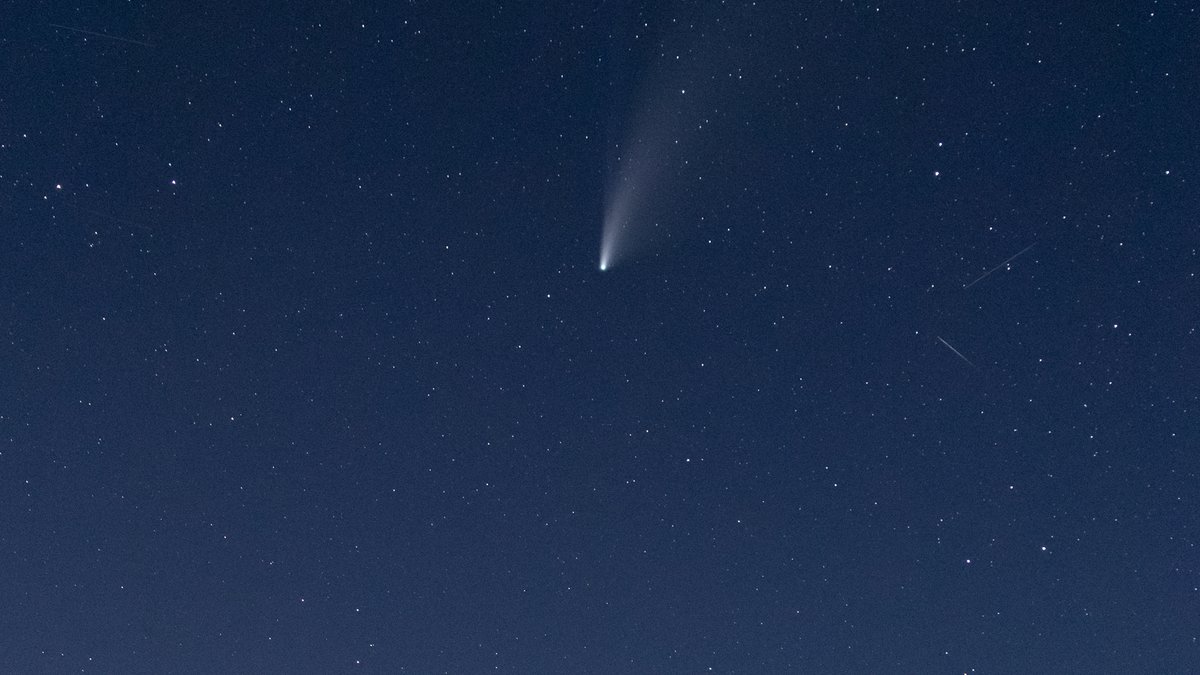 BeatTopazEngine's tweet image. 【BGM】Sky
New BGM available in our Vgen store!

Link - vgen.co/TBE/product/-b…

#vgenartist #Vtubers #VTuberAssets #store #music