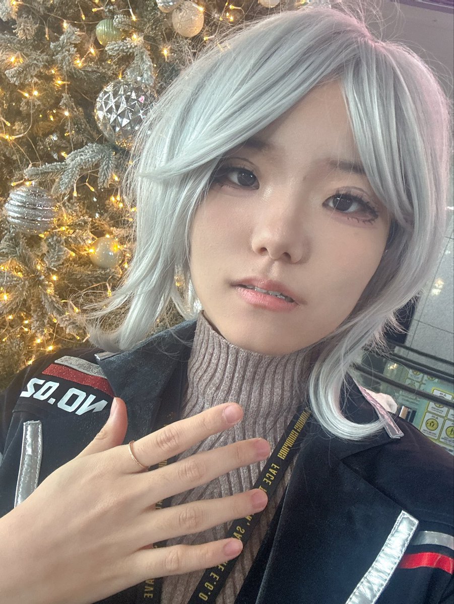 S2ylon's tweet photo. 파웅 파웅 출근 https://t.co/zTuoqUEMFV