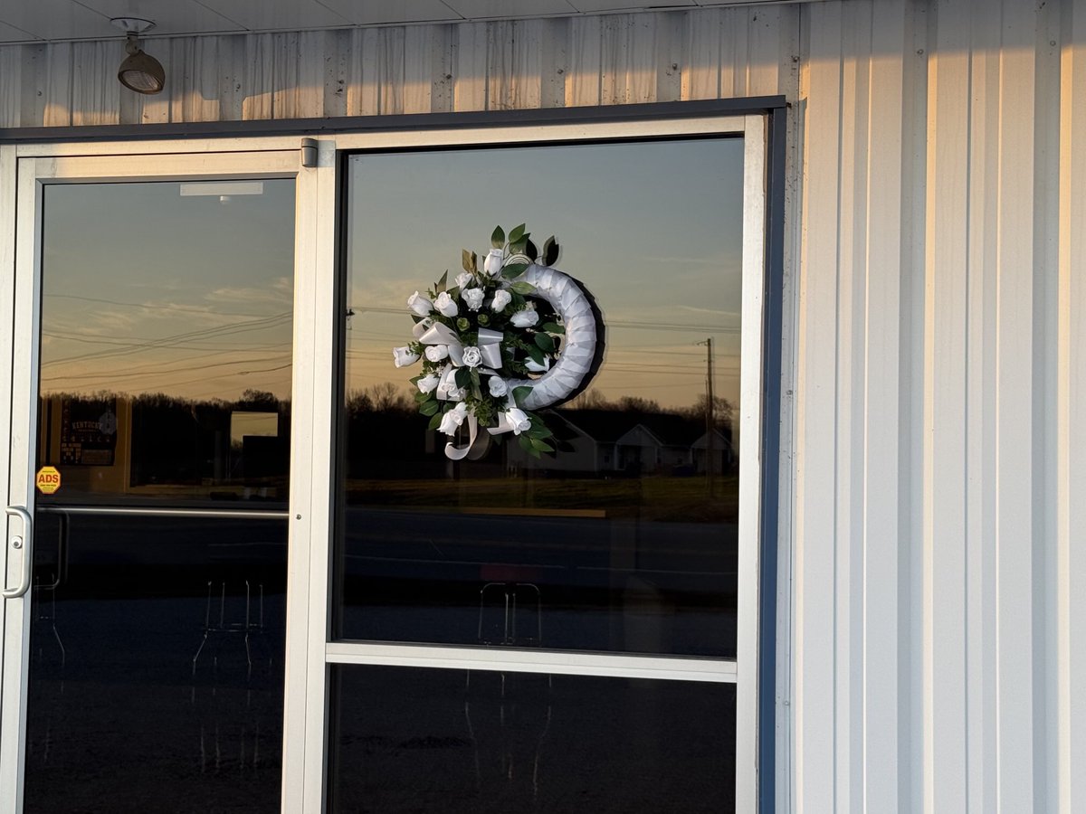 Curtis Bivens tweet media