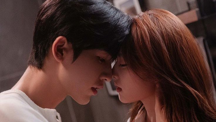 AcuarianaRizada's tweet photo. #CAD2025   
Día 20: Para mí el mejor beso en un drama 2025 fue entre He Suye y Shen Xi Fan en #TheBestThing 
Tanto en el dormitorio como cuando se reencuentran en el aeropuerto 😍😍😍 https://t.co/uOrmCEyuYI