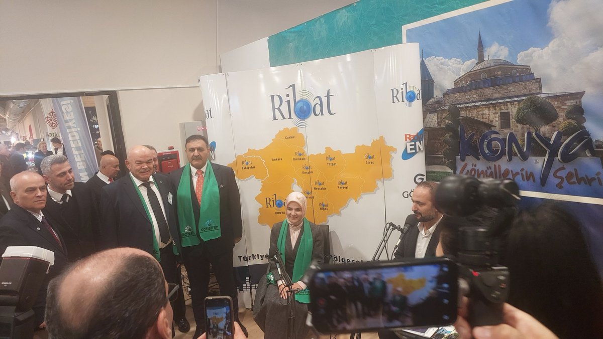 aksarayfed's tweet photo. Sayın Aile ve Sosyal hizmetler bakanımız sayın mahinur özlemir göktaş hanm'a katılımlarınsan dolayı çok çok teşekkür ederiz https://t.co/YoZOpRfne7