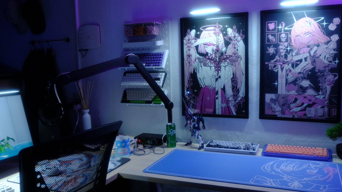 Dignity_fps's tweet photo. Après un petit réajustement du setup audio, je pense avoir trouvé le bon placement pour le Wave Mic Arm MK.2 de chez @elgatoFRA !
#DeskSetup #AudioGear #Elgato #MicArm #streamingsetup https://t.co/EIpJTiQdIX