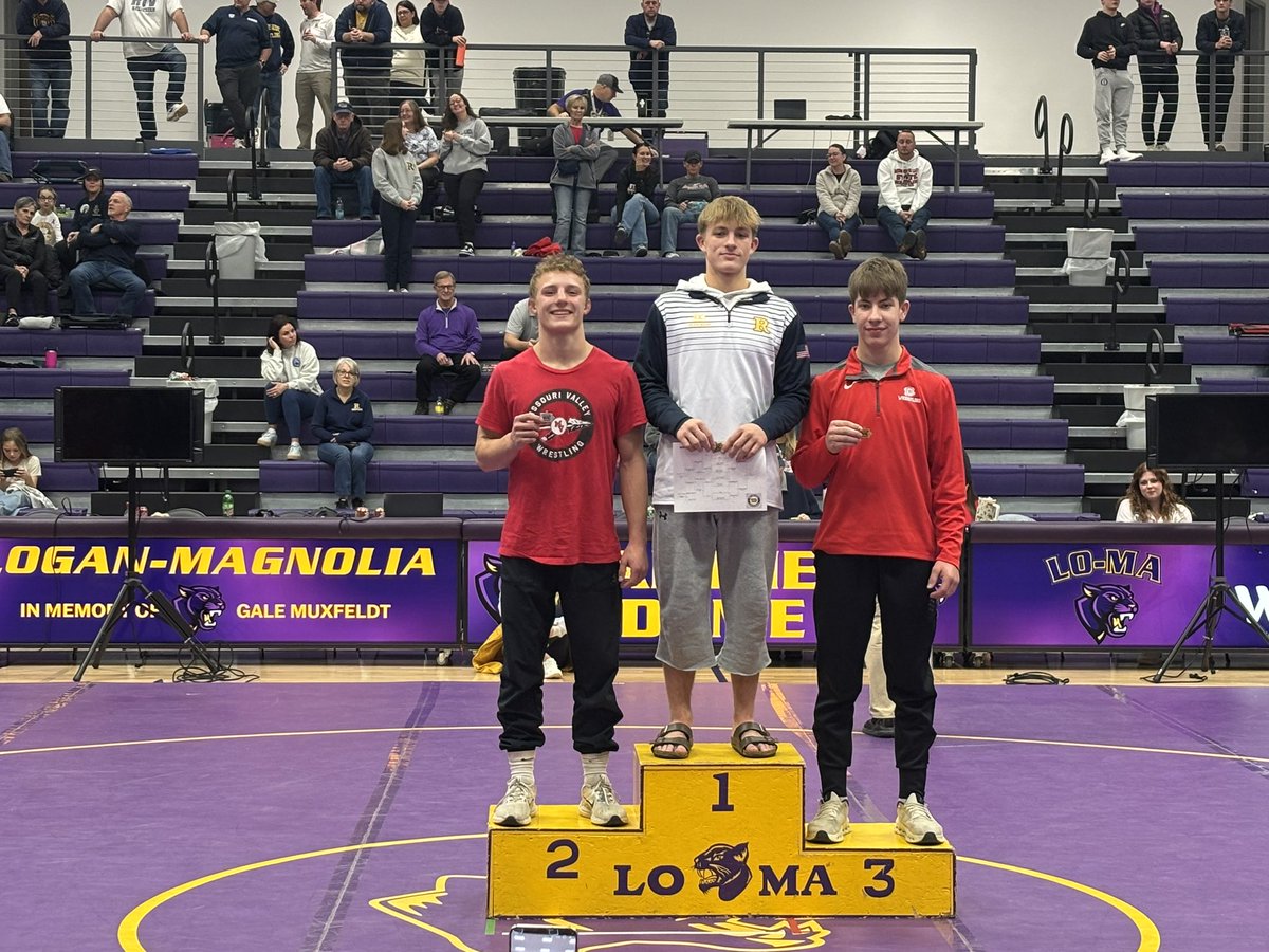 Wheeler_Wrestle's tweet photo. The Wheelers finished in 5th place in the WIC tournament with 106.5 points. With 7 wrestlers we were able to have 7 place winners in the top 4! 
Congrats to our medalist 
Leyton Elmquist 1st 
Jon Rasmussen 3rd
Clay VanAernam 3rd https://t.co/TmcMMw2Im2