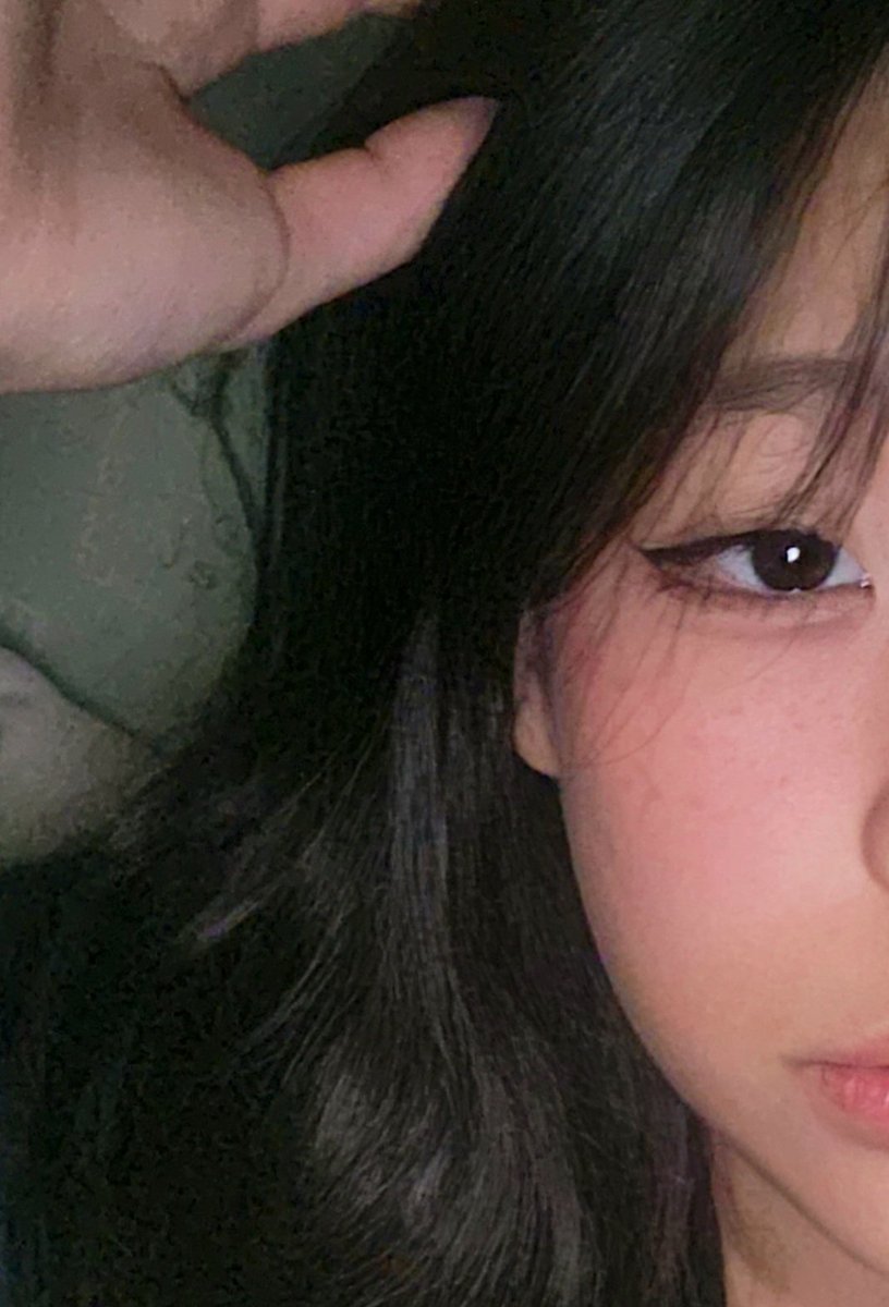 포도맛물떡 tweet media