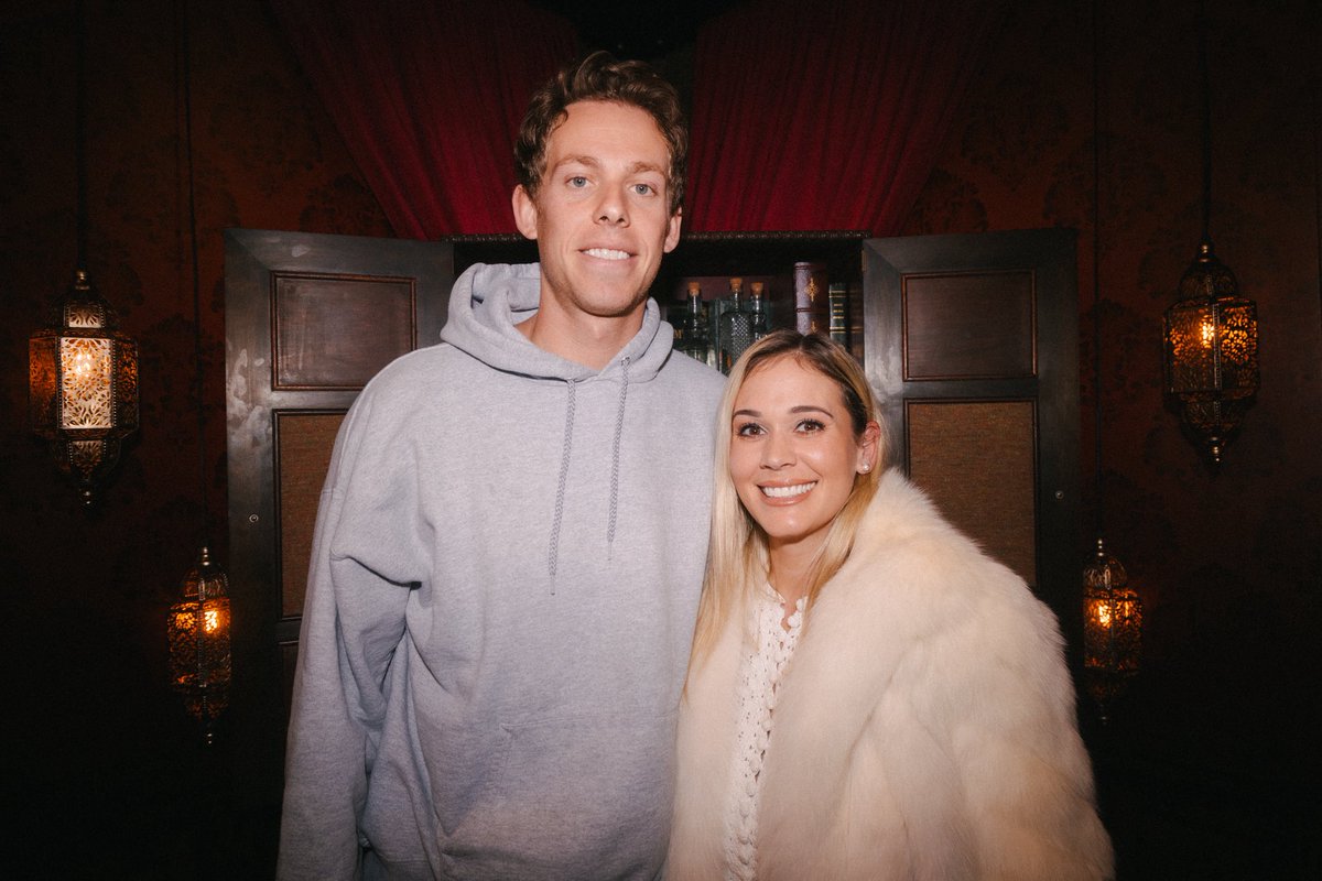 firstdateshow's tweet image. .@lucas_zelnick on how to get back with your ex on #FirstDate Ep. 130