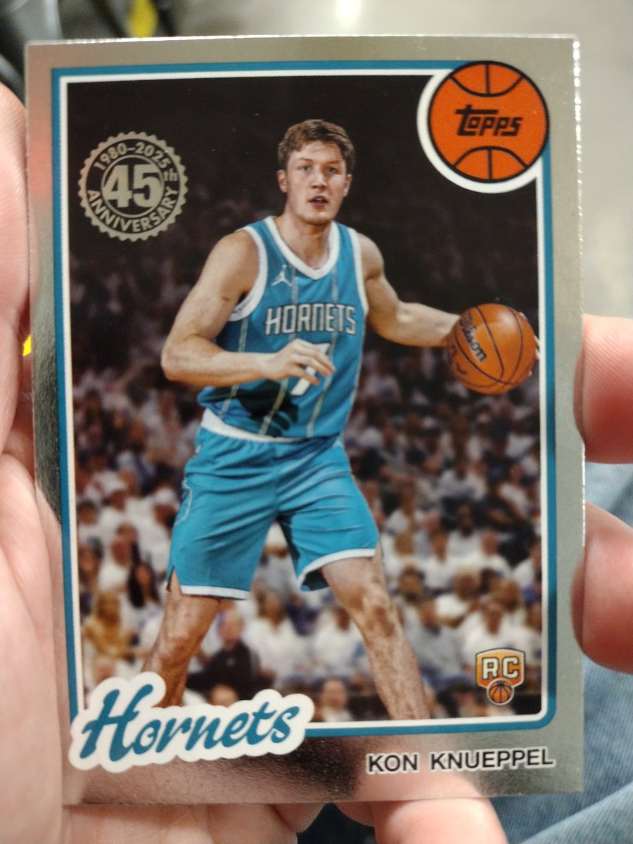 RHNintendo's tweet image. Grabbed two hangers at GameStop for $14. Each one had a Tatum Rainbow foil @CardPurchaser