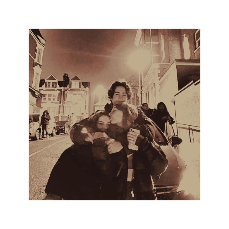 N0BLEW0LF's tweet image. ⠀

⠀                happy⠀birthday⠀to⠀my⠀beas.ᅠ ♡⃝
ᅠ 

⠀⠀⠀