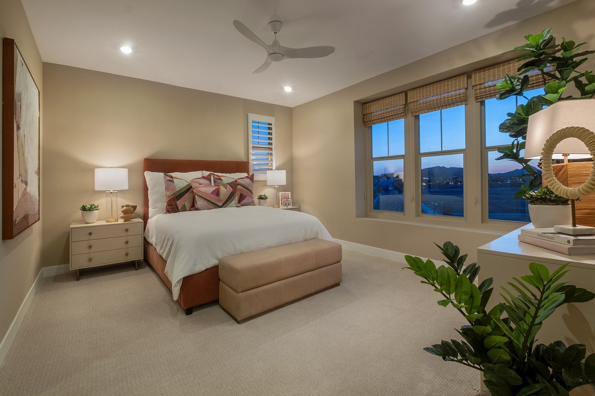LiveUnionPark's tweet photo. Aster by Risewell Homes (formerly New Home Co.) at Union Park features 3 innovative two-story floorplans ranging from 1,964 to 2,511 SF. These homes feature bedrooms with spacious en-suite bathrooms, lofts, walk-in closets, and front and back yards.  https://t.co/2JDk7rMvzT https://t.co/0Cs0IAStPo