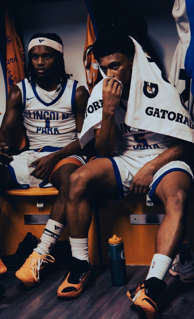 LP Basketball tweet media
