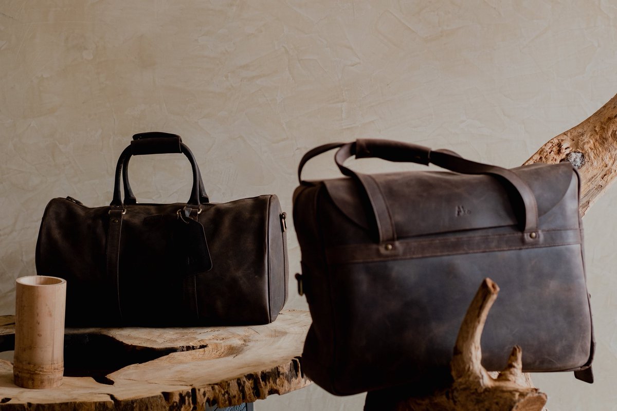 Wherever you’re headed, carry it in leather.
Up to 20% OFF all travel bags — shop now!
📍 Aloo Leather Luxuries, Forest Mall Lugogo
📞 0780 550 155