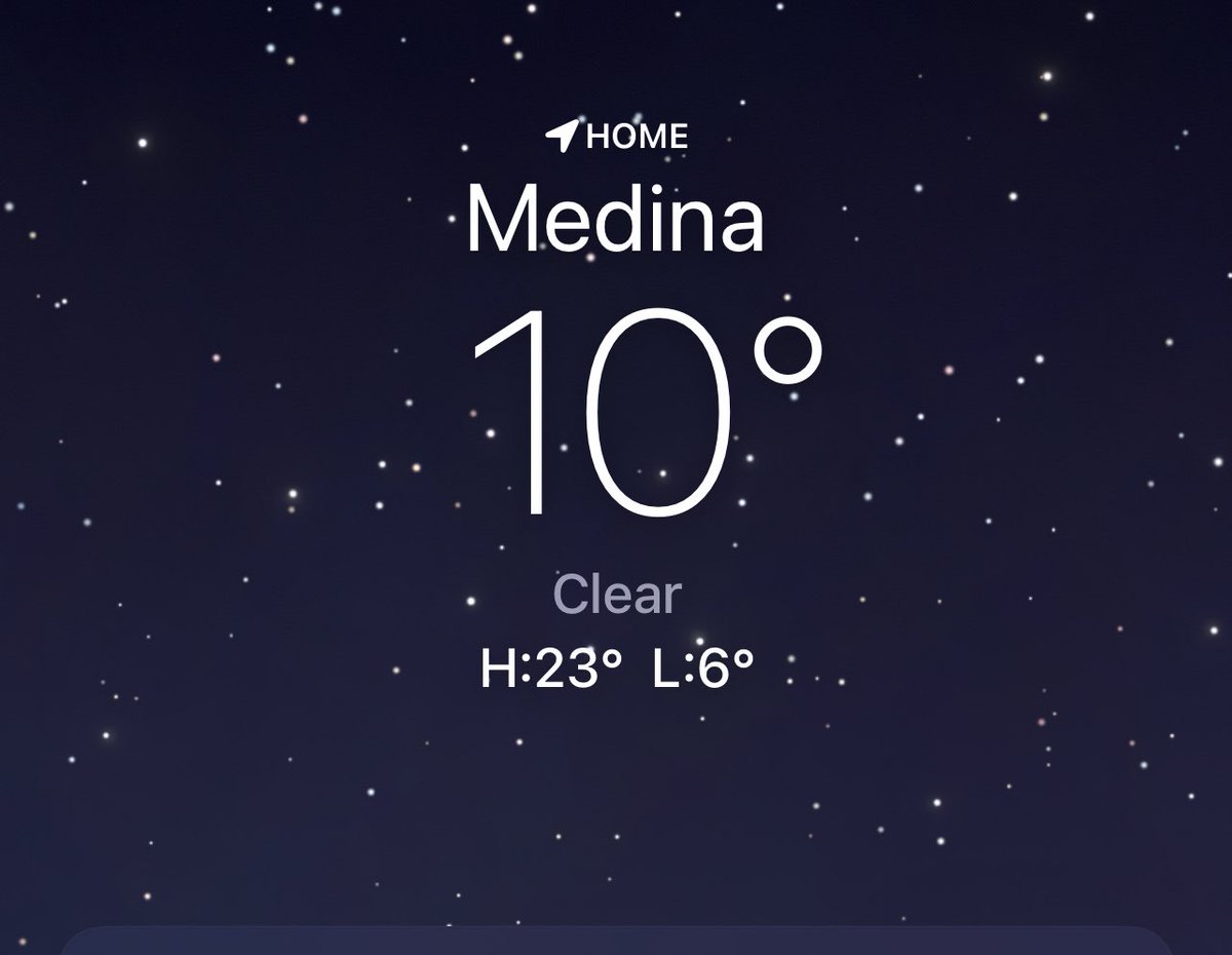 SolidNaif's tweet image. رجعوني جدة مني حق برد 😔