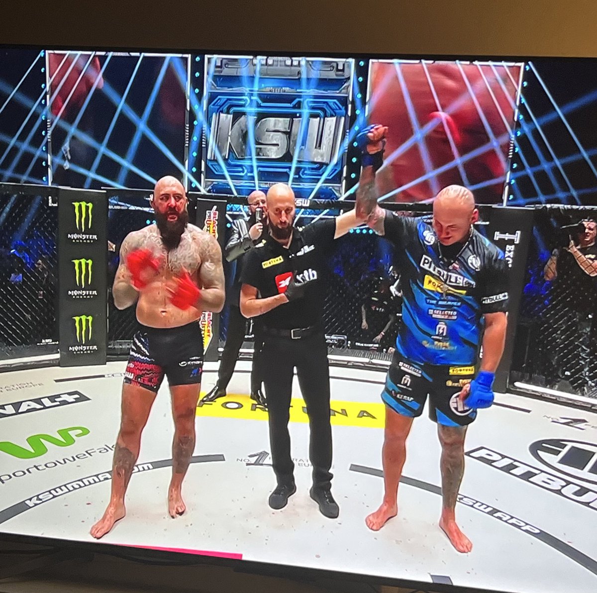 Gratulacje <a href="/szpilka_artur/">Artur Szpilka</a> 🔥🔥 #KSW113