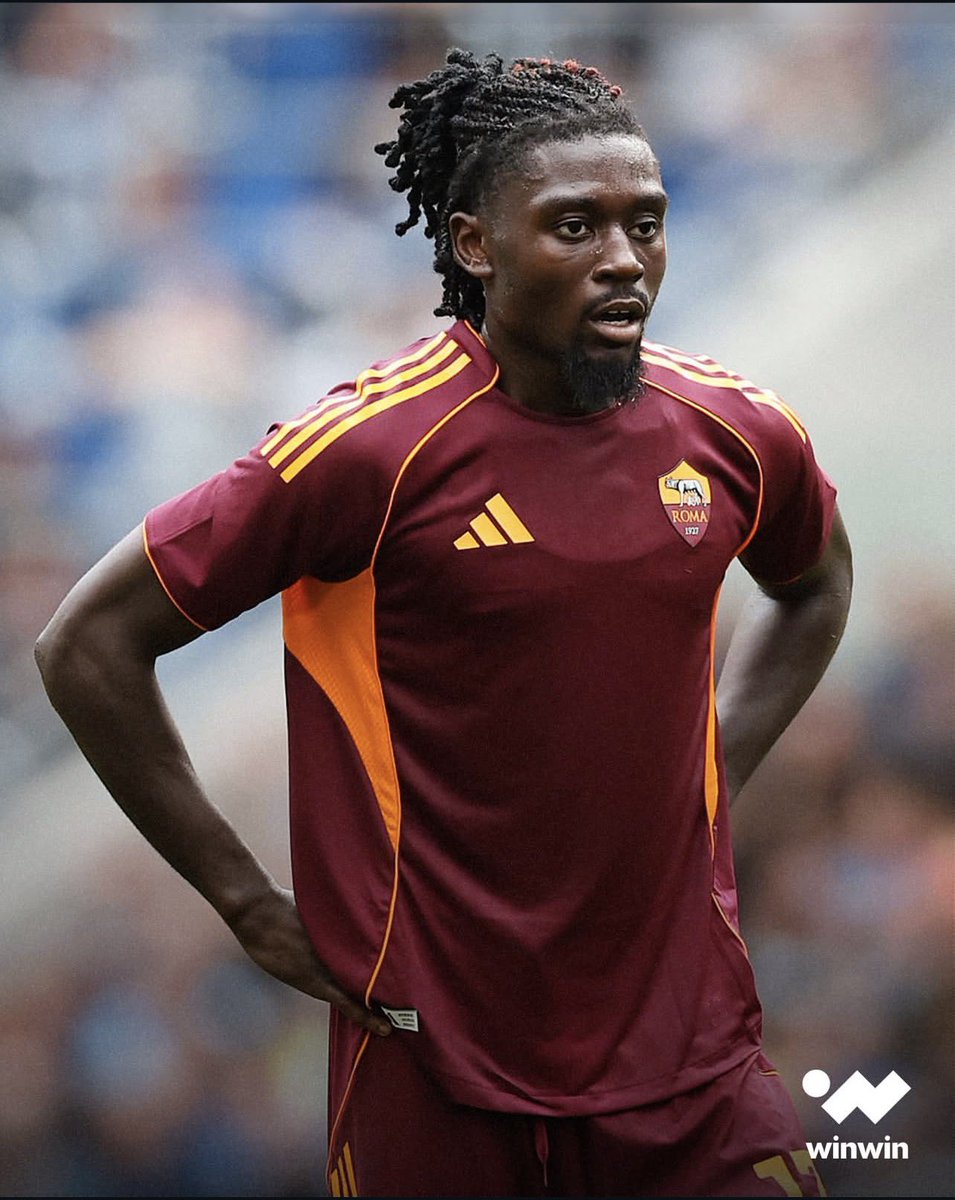 Grntx7's tweet image. 🚨📊— مانو كونيه – 24 سنة – 🇫🇷 فرنسا

أرقامه مع روما موسم 25/26:

📌 المركز: وسط 8 ويلعب ايضاً 6 
👟 القدم المفضلة: اليمنى
📊 عدد المباريات: 21
⚽️ الأهداف: 0
🎯 صناعة الأهداف: 1
🥅 التسديدات: 15
🎯 تسديدات على المرمى: 1
🔑 تمريرات مفتاحية: 15
⚽️ صناعة فرص محققة: 2
💫 مراوغات…