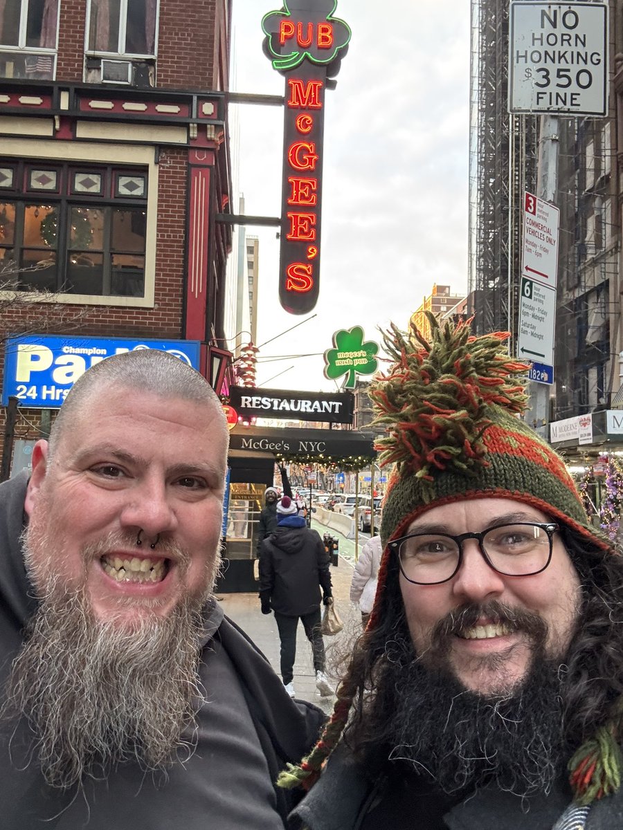 Last Call At MacLaren’s #SaveHIMYF tweet media