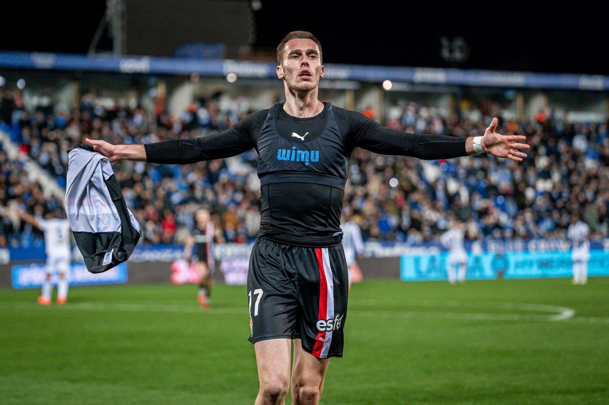 A U R A 

🌊🔴⚪️

<a href="/JDubasin/">jonathan dubasin</a>