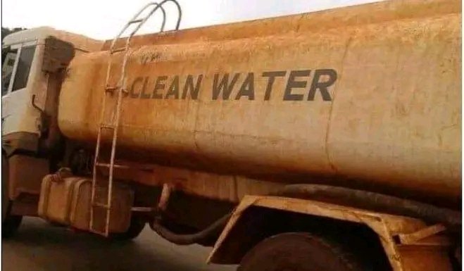 NasaasiraSimon's tweet image. An example of Inner beauty🤣🤣🤣🤣