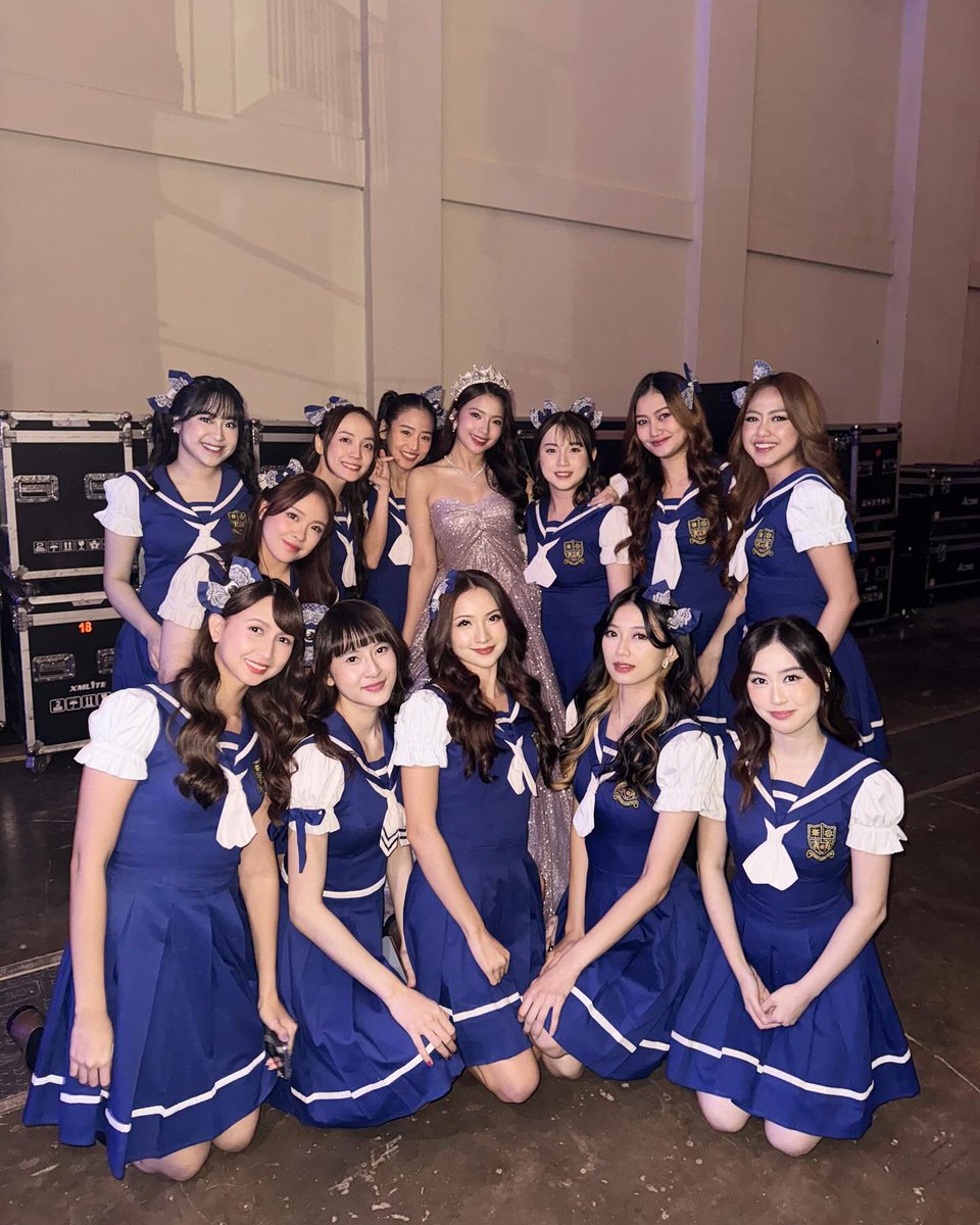 NagaGiny's tweet photo. Gen  3 - Gracia's Graduation Ceremony https://t.co/Ec9ztbXah6