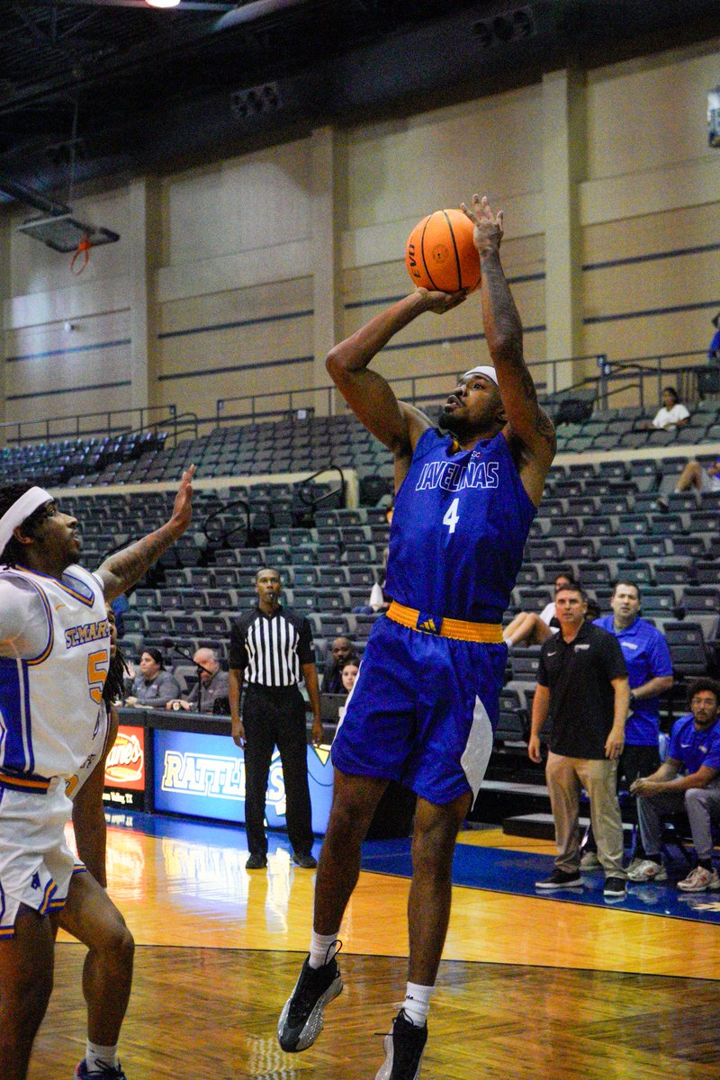 JavelinaMBB's tweet image. Fighting our fight

#NextLevel🐗🏀