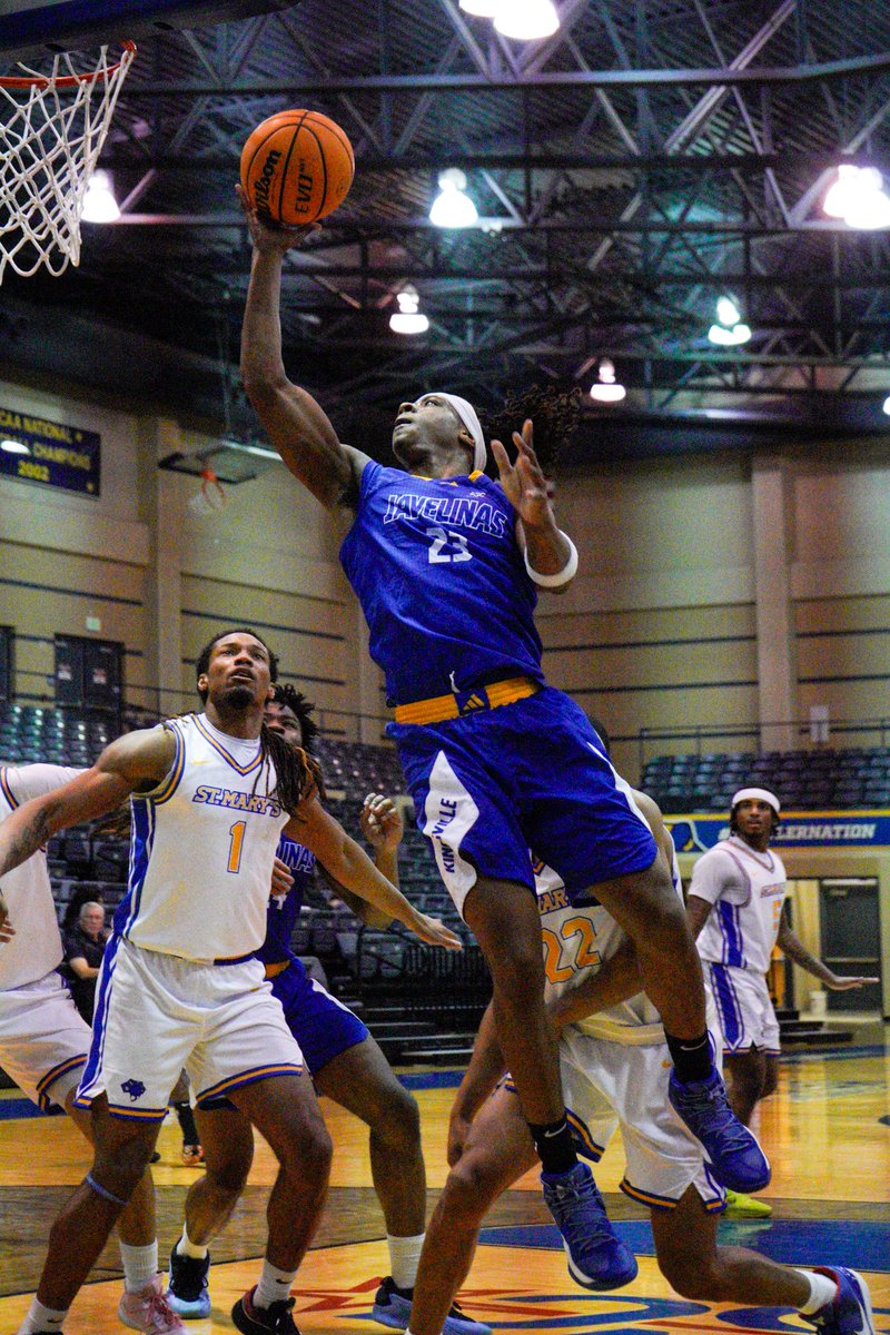 JavelinaMBB's tweet image. Fighting our fight

#NextLevel🐗🏀