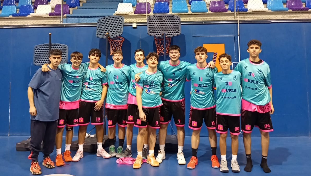 Importante y ajustada victoria en <a href="/garruchabasket/">CD Garrucha Basket</a> para nuestros junior FICAL LEVANTE.  
65-70 en cancha de nuestros vecinos. <a href="/AlmeriaFAB/">FAB Almería</a> <a href="/FAB_Andaluza/">Federación Andaluza de Baloncesto</a>