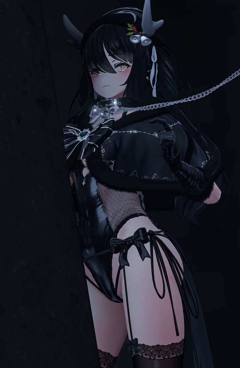 Her canines hurtin'
yeah bloody serpeant~