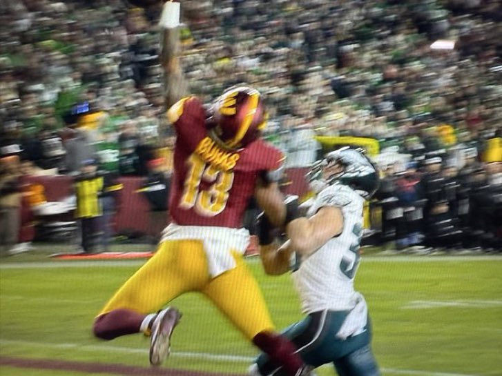 BillyTinkleNuts's tweet image. Cooper DeJean sucks so bad that he has to hold Burks arm to stop him from catching the ball 😂