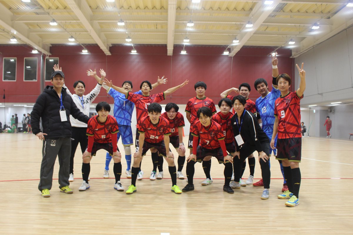 【上位リーグ戦 第２節（結果）】
揚げパンBOYS奥戸さん 1-4 負け
《得点者》 No.30 洋斗

良い流れから先制するもPKを与え同点に。
試合終盤に立て続けに失点し試合終了。
応援有難う御座いました！

3部リーグに関わって下さった関係者の方々に感謝致します
ありがとうございました！！