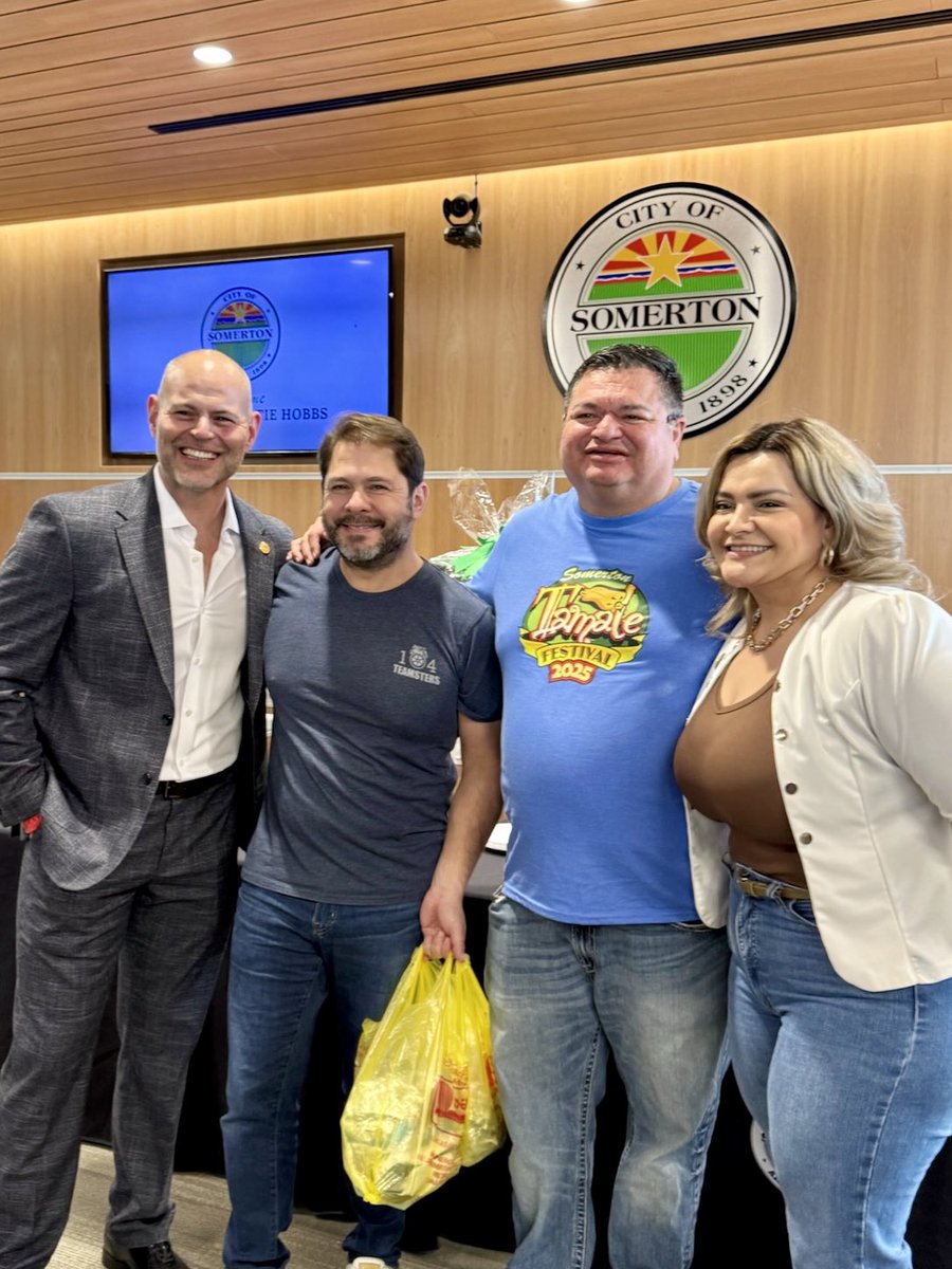 RubenGallego's tweet image. It wouldn’t be Christmas in Arizona without stopping by the Somerton Tamale Festival! 

Great to see so many old friends!